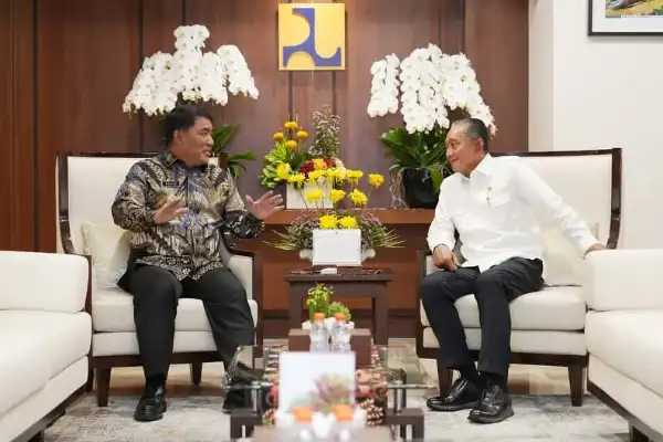 Sinergi Pusat-Daerah, Yulius Selvanus Pastikan Pembangunan Sulut Kian Ngebut