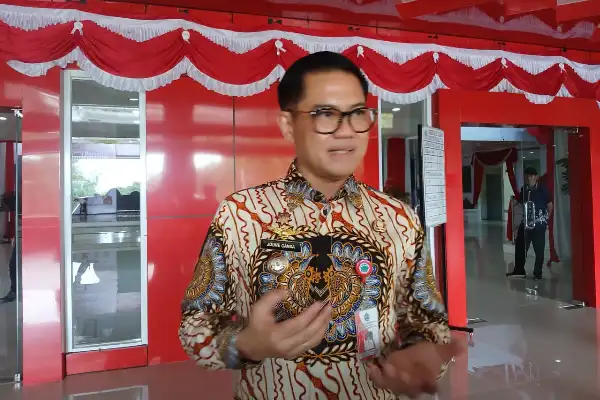 Joune Ganda Dorong Petani Manfaatkan Peluang Ketahanan Pangan Nasional: Minahasa Utara Siap Jadi Lumbung Kelapa dan Jagung