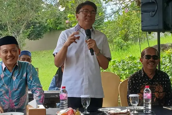 Merawat Kenangan, Menjalin Kebahagiaan, Membangun Masa Depan: Semangat Lintas Generasi IKA ESEMPEMUSA Manado