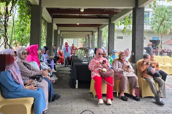 Merawat Kenangan, Menjalin Kebahagiaan, Membangun Masa Depan: Semangat Lintas Generasi IKA ESEMPEMUSA Manado