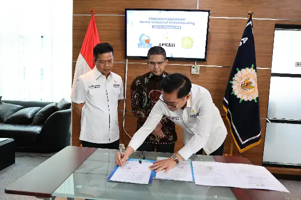 Joune Ganda Tegaskan Pentingnya Sanitasi Pangan Program MBG: Mantapkan Sinergitas Apkasi, Akkopsi, dan Hakli