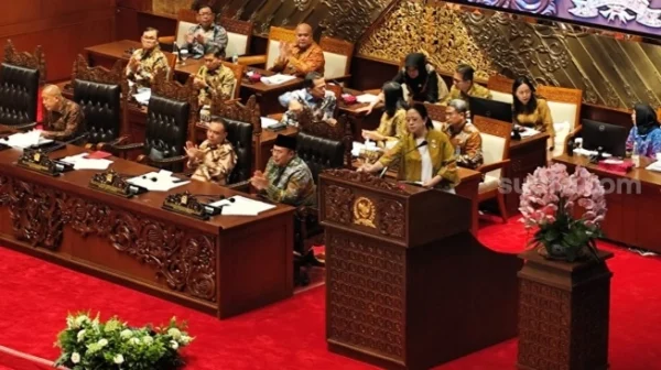 Puan Maharani: DPR Wajib Dengarkan Semua Kritik Rakyat, Baik Halus Maupun Kasar 8 Puan Maharani: DPR Wajib Dengarkan Semua Kritik Rakyat, Baik Halus Maupun Kasar