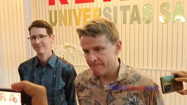 Rod Brazier Ungkap Kunci Sulut Gaet Turis Australia: Bukan Cuma Taman Laut, Tapi ‘Udara’