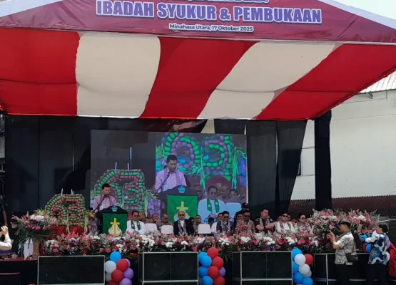 Di Hadapan Ribuan Kaum Bapak, Wagub Victor Mailangkay Sampaikan Pesan Menyentuh Hati 8 Di Hadapan Ribuan Kaum Bapak, Wagub Victor Mailangkay Sampaikan Pesan Menyentuh Hati