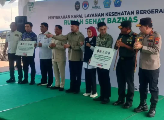 BAZNAS RI Serahkan Kapal Klinik Ambulance untuk Sangihe dan Talaud 8 BAZNAS RI Serahkan Kapal Klinik Ambulance untuk Sangihe dan Talaud