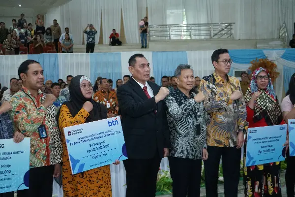 Bank SulutGo Dukung Penyaluran Massal KUR dan Launching KUR Perumahan Nasional di Sulut