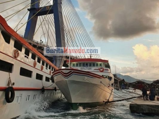 Cuaca Buruk Hentikan Pelayaran ke Sangihe, Dua Kapal Penumpang Batalkan Keberangkatan