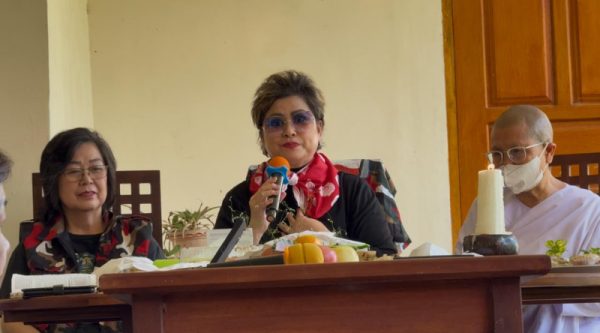 Maya Rumantir Bekali Calon Pengurus LMP Markas Cabang Kota Manado