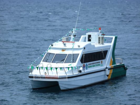 BAZNAS Serahkan Kapal Klinik Laut untuk Perkuat Layanan Kesehatan di Kepulauan Sangihe