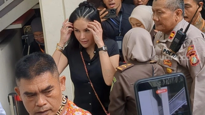Publik Heboh! Vonis 4 Tahun Penjara untuk Nikita Mirzani