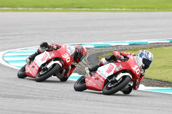 Pembalap Muda Astra Honda Tampil Tangguh dan Kencang di Putaran Terakhir IATC 2025
