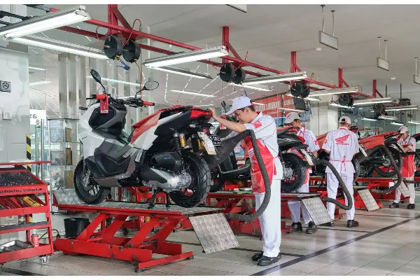 Ini Rahasia Sepeda Motor Lebih Hemat Bahan Bakar