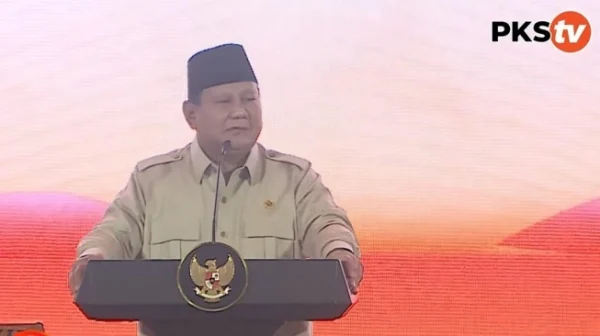 Presiden Prabowo Subianto menyampaikan pidato saat Musyawarah Nasional PKS di Hotel Sultan, Jakarta, Senin (29/9/2025). [Tangkapan layar PKSTV]