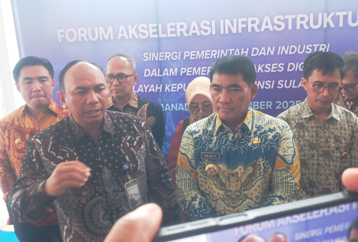 Langka Nyata Komdigi, Warga Kepulauan Cari Sinyal Tak Perlu Lagi Naik Gunung
