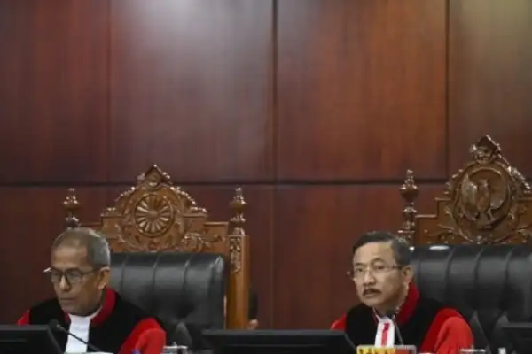 Tok! MK Putuskan Jabatan Kapolri Tak Ikut Presiden, Tetap Independen