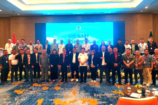Dua Periode! Peserta Kongres Kompak Minta Joune Ganda Tetap Nakhodai PSSI Sulut