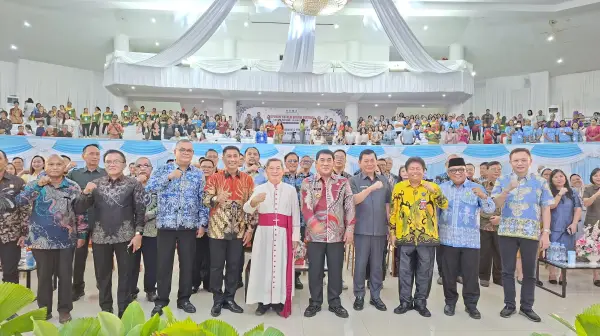 Gubernur Yulius Selvanus Dukung Sulut Jadi Tuan Rumah Pesparani Nasional IV Tahun 2027 9 Gubernur Yulius Selvanus Dukung Sulut Jadi Tuan Rumah Pesparani Nasional IV Tahun 2027
