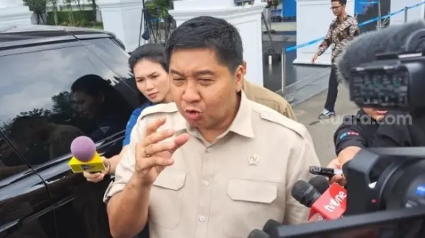 Demi Rakyat Kecil, Menteri Maruarar Sirait Minta Riwayat SLIK OJK Dihapus atau Pemutihan Pinjol