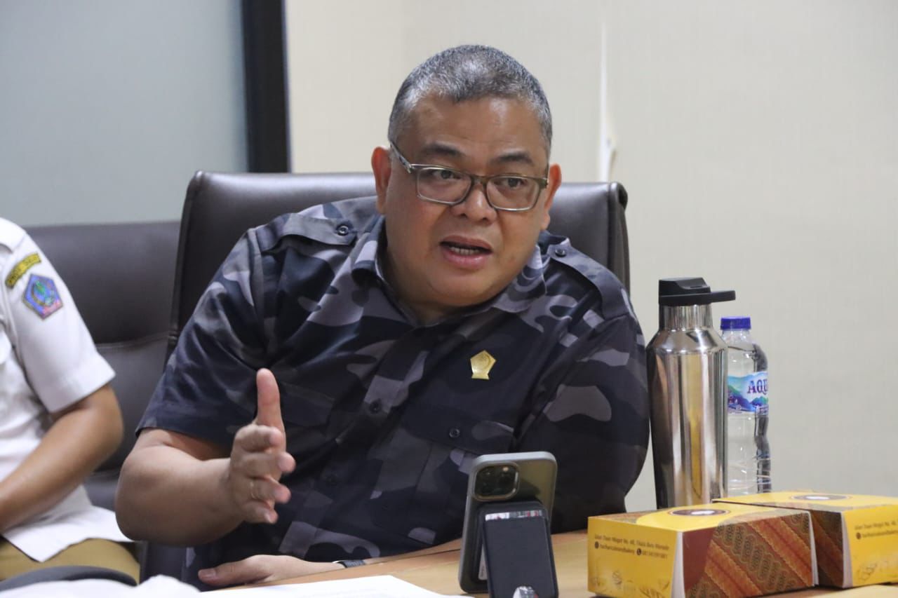 Lucky Schramm Warning Kontraktor: Selesaikan Proyek Tepat Waktu