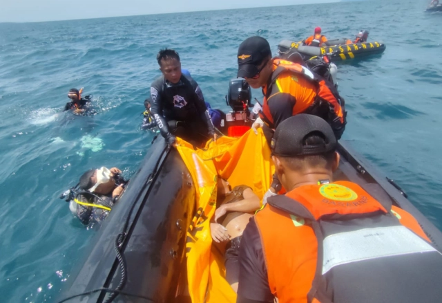 Dua Korban Kecelakaan Jetski di Pantai Megamas Ditemukan, Ini Identitasnya