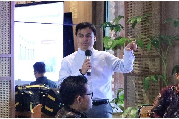 PLTU Menuju Pensiun, Energi Surya dan Panas Bumi Jadi Tulang Punggung Baru