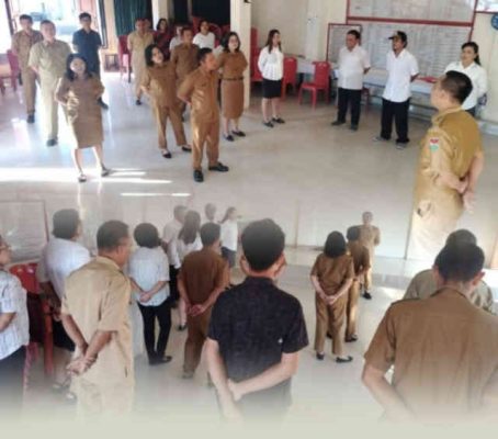 Hukum Tua Ibrahim Ngantung Ajak Perangkat Desa Silian Kota Perkuat Disiplin dan Pelayanan Publik