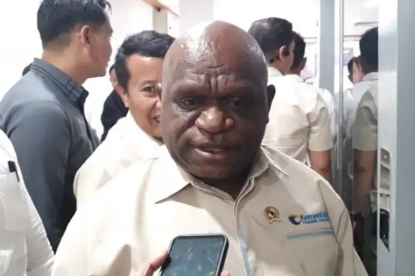 Menteri Natalius Pigai Ajak Masyarakat Gugat Undang-undang KUHAP: Saya Tidak Takut!