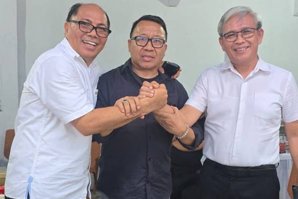 Pdt Janny Rende, Pdt Adolf Wenas, dan Pdt Lucky Rumopa: Teladan Kasih yang Menyatukan Gereja