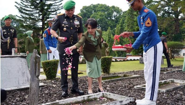 Lomba Tidar Cross Country Semarakkan HUT ke-68 Akademi Militer 9 Lomba Tidar Cross Country Semarakkan HUT ke-68 Akademi Militer