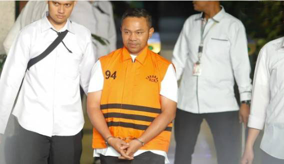 Sempat ke Inggris dan Brasil, Gubernur Riau Diciduk KPK Saat Hendak ke Malaysia