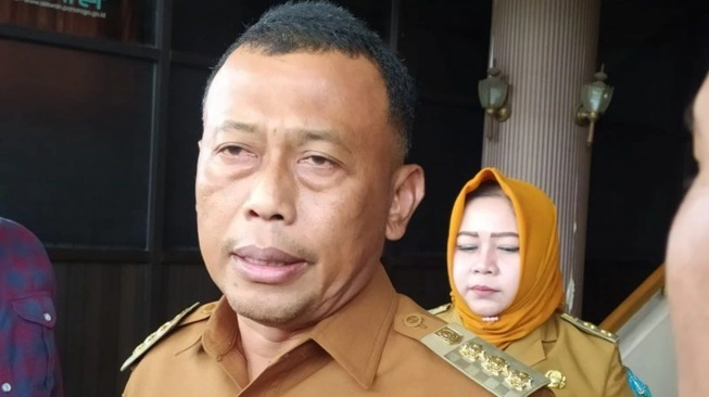 Mutasi Jabatan Berujung Jerat Besi: Bupati Ponorogo Sugiri Sancoko Di­ringkus OTT KPK