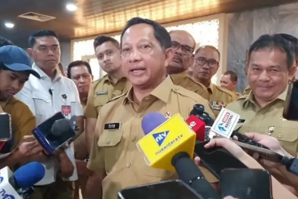 Bendera Putih Berkibar di Aceh, Mendagri Tito Karnavian Minta Maaf