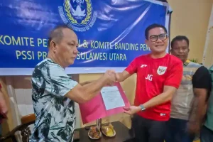 Joune Ganda Resmi Ambil Formulir, Siap Kembali Pimpin PSSI Sulut