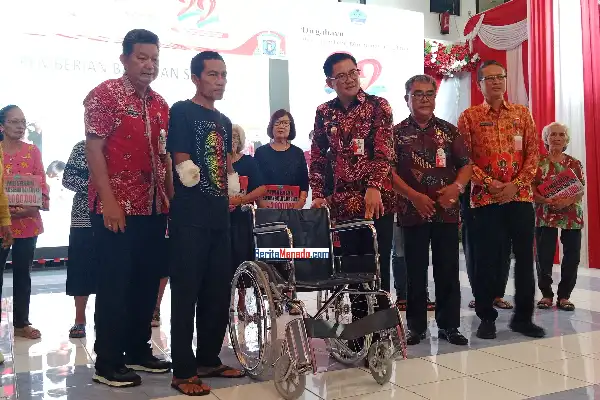 Jelang Natal 2025, Joune Ganda Tebar Kebahagiaan: TPP ASN Dibayar Penuh, Lansia dan Disabilitas Terbantu