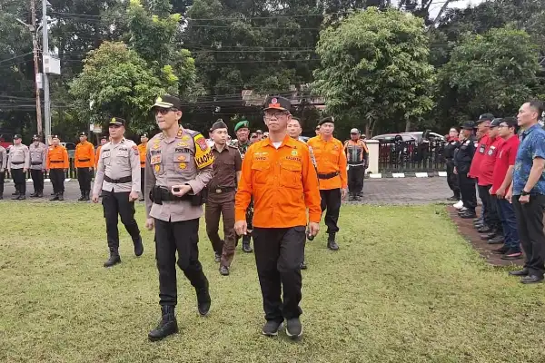 “Bersuka Cita dengan Damai”, Pesan Kapolres Minahasa Utara Auliya Rifqie Djabar di Apel Operasi Lilin 2025