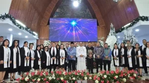 Menag Sapa Jemaat GMIM Sentrum, Natal Jadi Momentum Perkuat Solidaritas