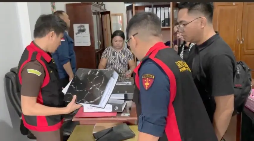 Kejati Sulut Geledah dan Sita Barang Bukti Kasus Dugaan Tipikor Dana Stimulan Bencana Gunung Api Ruang