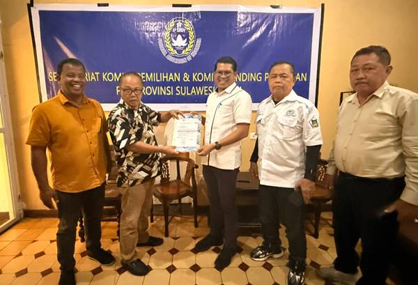 Drama Menit 15.58! Fiko Onga Daftar Ketua PSSI Sulut di Detik Terakhir, Janjikan Perubahan Besar