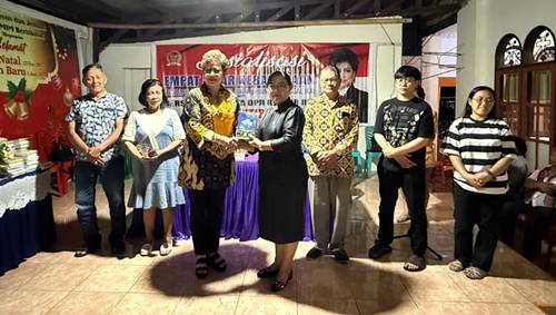 Di GMIM Berhikmat Karombasan, Maya Rumantir Ajak Jemaat Jaga Nilai Kebangsaan