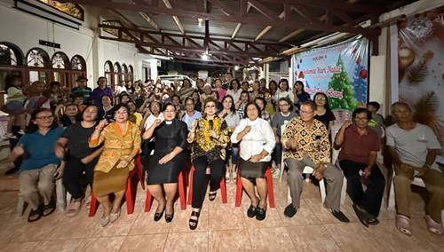 Di GMIM Berhikmat Karombasan, Maya Rumantir Ajak Jemaat Jaga Nilai Kebangsaan