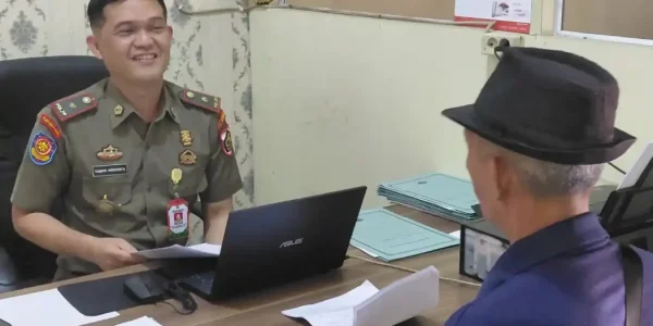 Satpol Pp Kota Kotamobagu Menindaklanjuti Hasil Razia Minuman Beralkohol Tanpa Izin