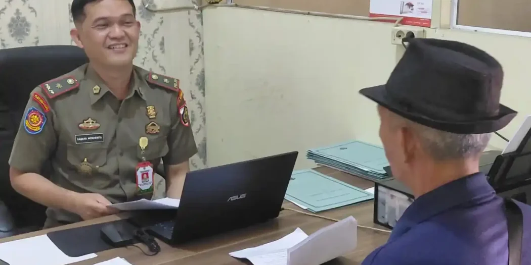 Satpol Pp Kota Kotamobagu Menindaklanjuti Hasil Razia Minuman Beralkohol Tanpa Izin