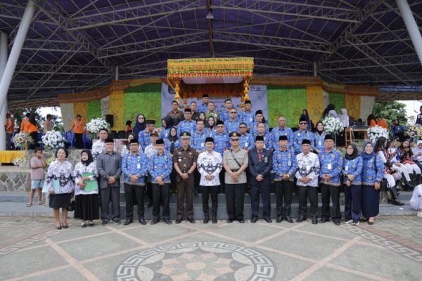 Wawali Kotamobagu Pimpin Upacara Peringatan Hari Guru Nasional,HUT PGRI KE-80, DAN HUT KORPRI KE-54
