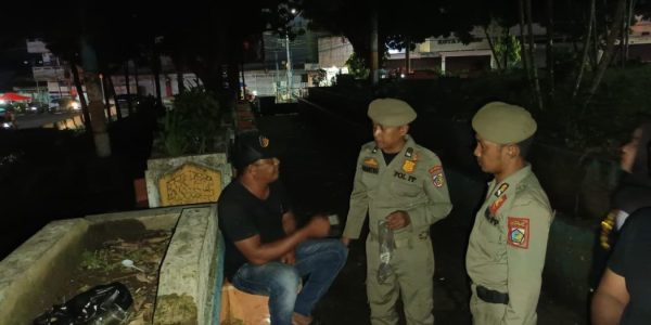 Satpol Pp Kotamobagu Terus Meningkatkan Pengawasan Di Kawasan Taman Kota 9 Satpol Pp Kotamobagu Terus Meningkatkan Pengawasan Di Kawasan Taman Kota