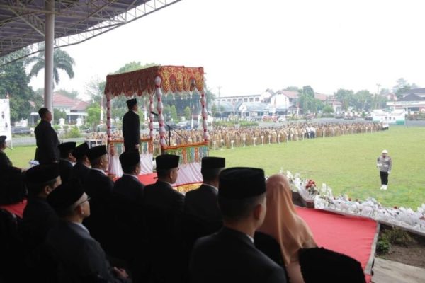 Walikota Kotamobagu Pimpin Upacara Hari Pahlawan