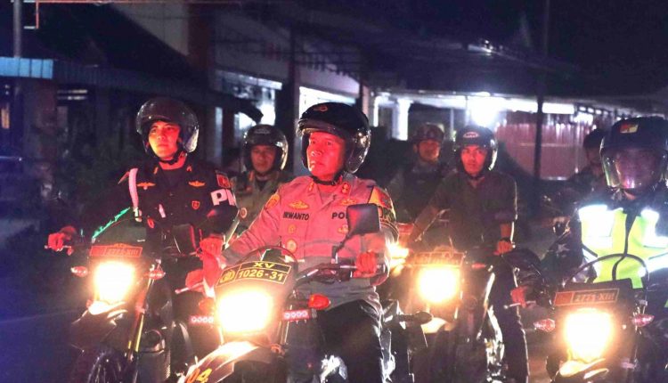 Kapolres Kotamobagu Pimpin Langsung Patroli Bersama Forkopimda Jelang Ibadah Malam Natal