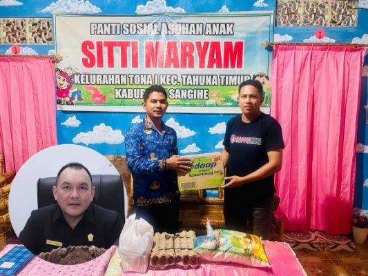 Ketua DPRD Sangihe Ferdy Sondakh Bersama ManadoNews Gelar Aksi Sosial di Tahuna 8 Ketua DPRD Sangihe Ferdy Sondakh Bersama ManadoNews Gelar Aksi Sosial di Tahuna