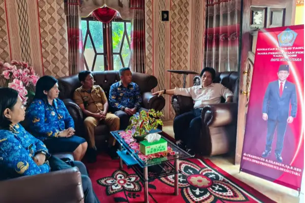 Dengarkan Suara Rakyat! Fransiscus Silangen Serap 14 Aspirasi Masyarakat Nusa Utara 9 Dengarkan Suara Rakyat! Fransiscus Silangen Serap 14 Aspirasi Masyarakat Nusa Utara
