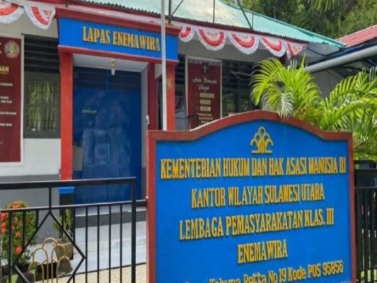 Kalapas Enemawira Dinonaktifkan Usai Dugaan Paksa Tahanan Muslim Makan Daging Anjing