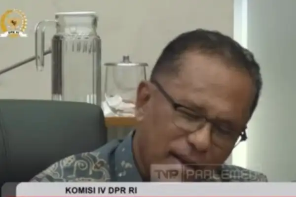 Rapat Soal Bencana di Sumatra Panas! DPR Minta Menteri Kehutanan Mundur